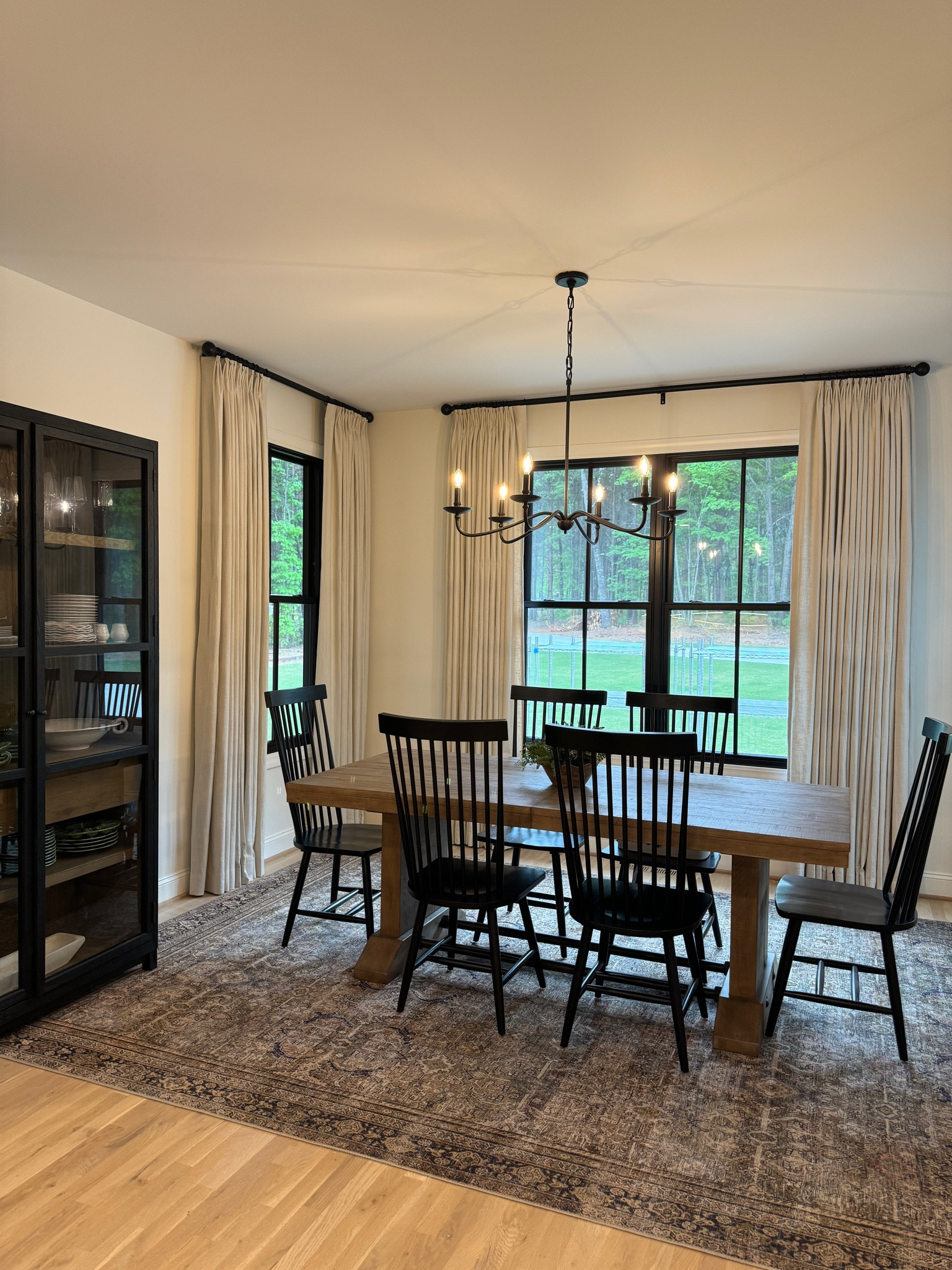 Dining room sources - rug, table, chairs, chandelier 

#LTKHome #LTKFamily
