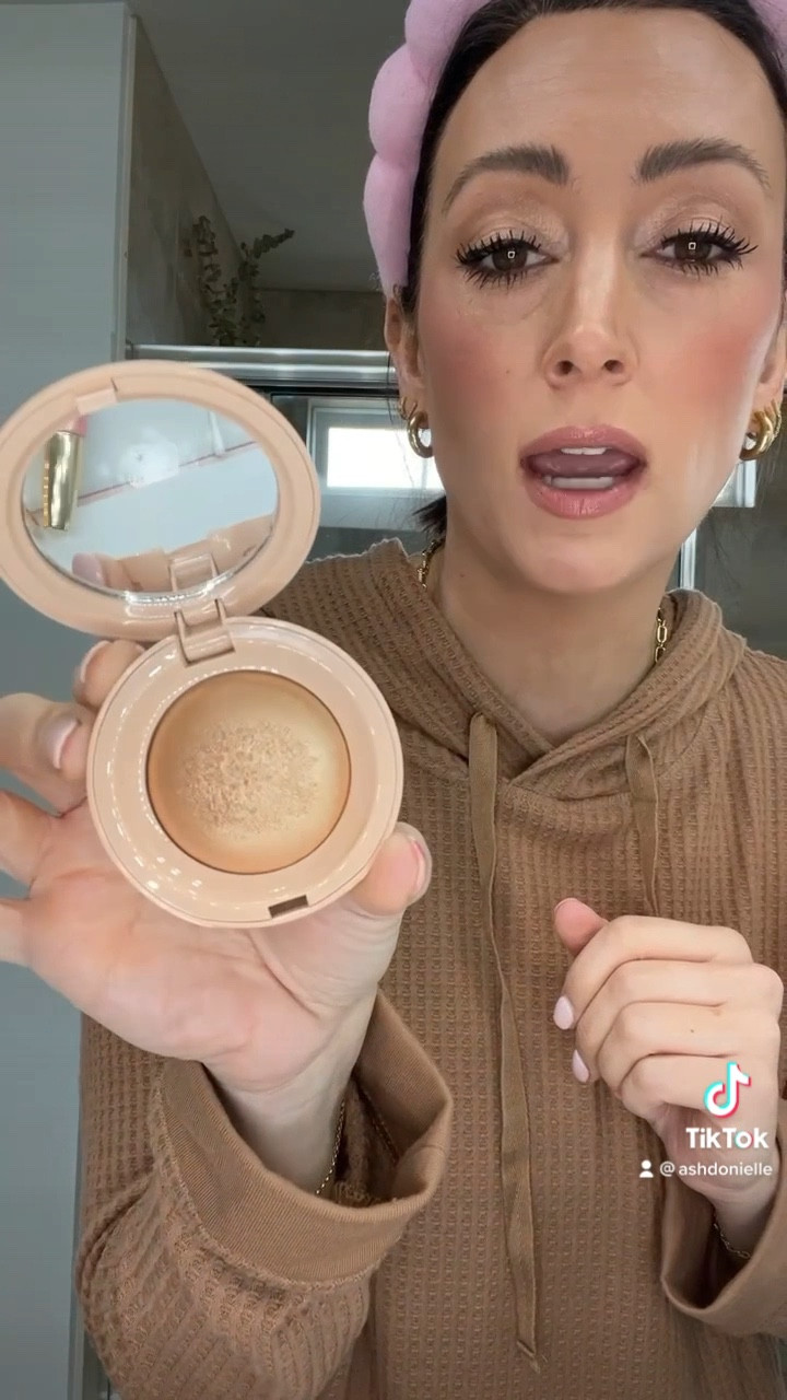 Rare beauty highlighter review in shade “FLAUNT” - so good!! 

#LTKbeauty #LTKFind #LTKunder50