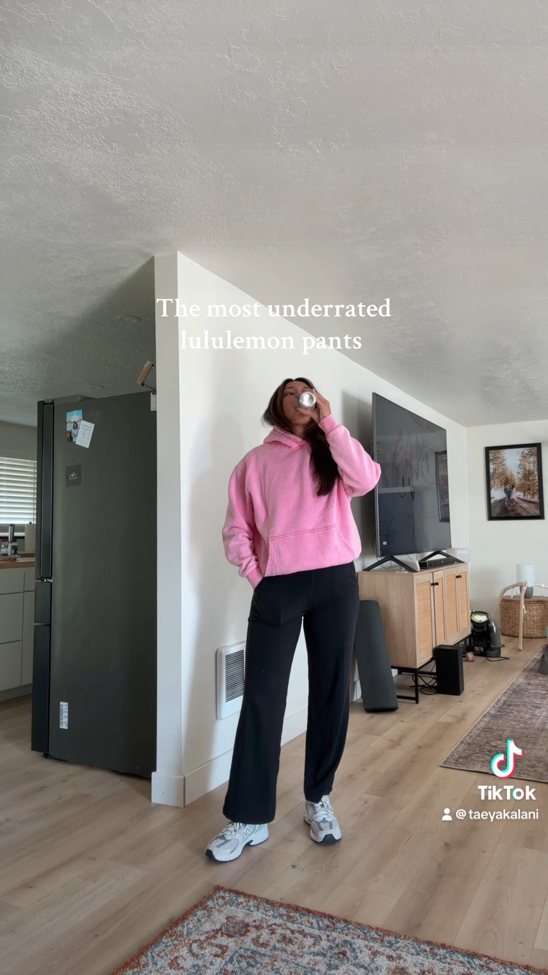 Mom ootd !! 💓💓 

#LTKShoeCrush #LTKFindsUnder100 #LTKStyleTip