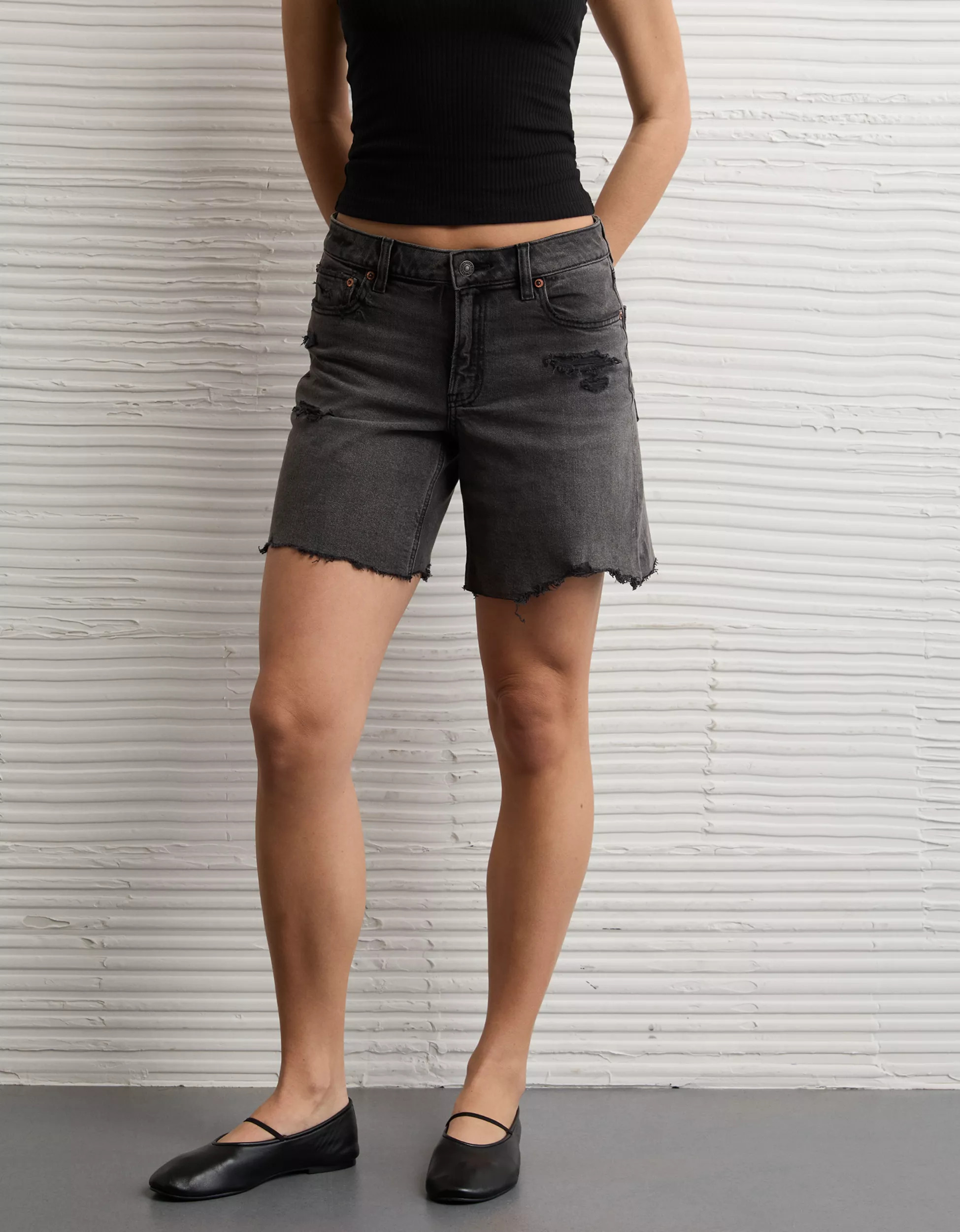 AE Stretch Low-Rise Baggy 8" Jort | American Eagle Outfitters (US & CA)