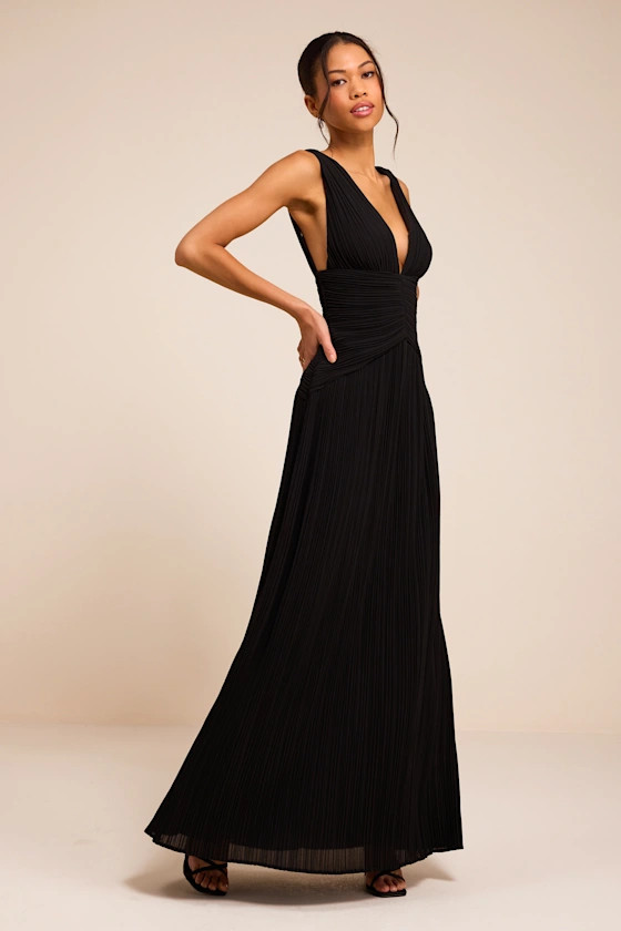 Kelina Black Pleated Drop Waist Maxi Dress | Lulus