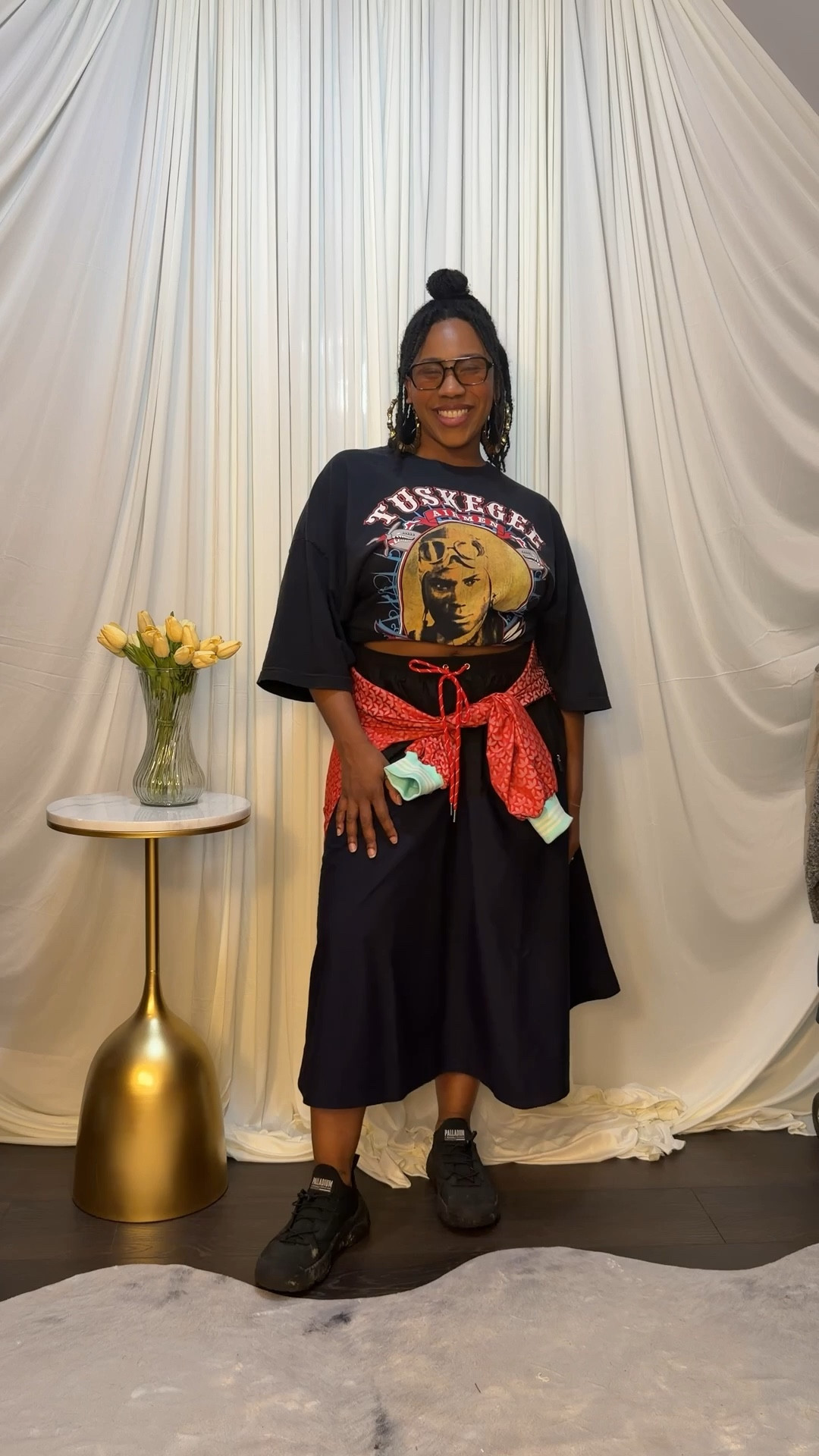 Streetwear skirt and sunglassess

#LTKhaul #LTKootd #LTKSpringSale