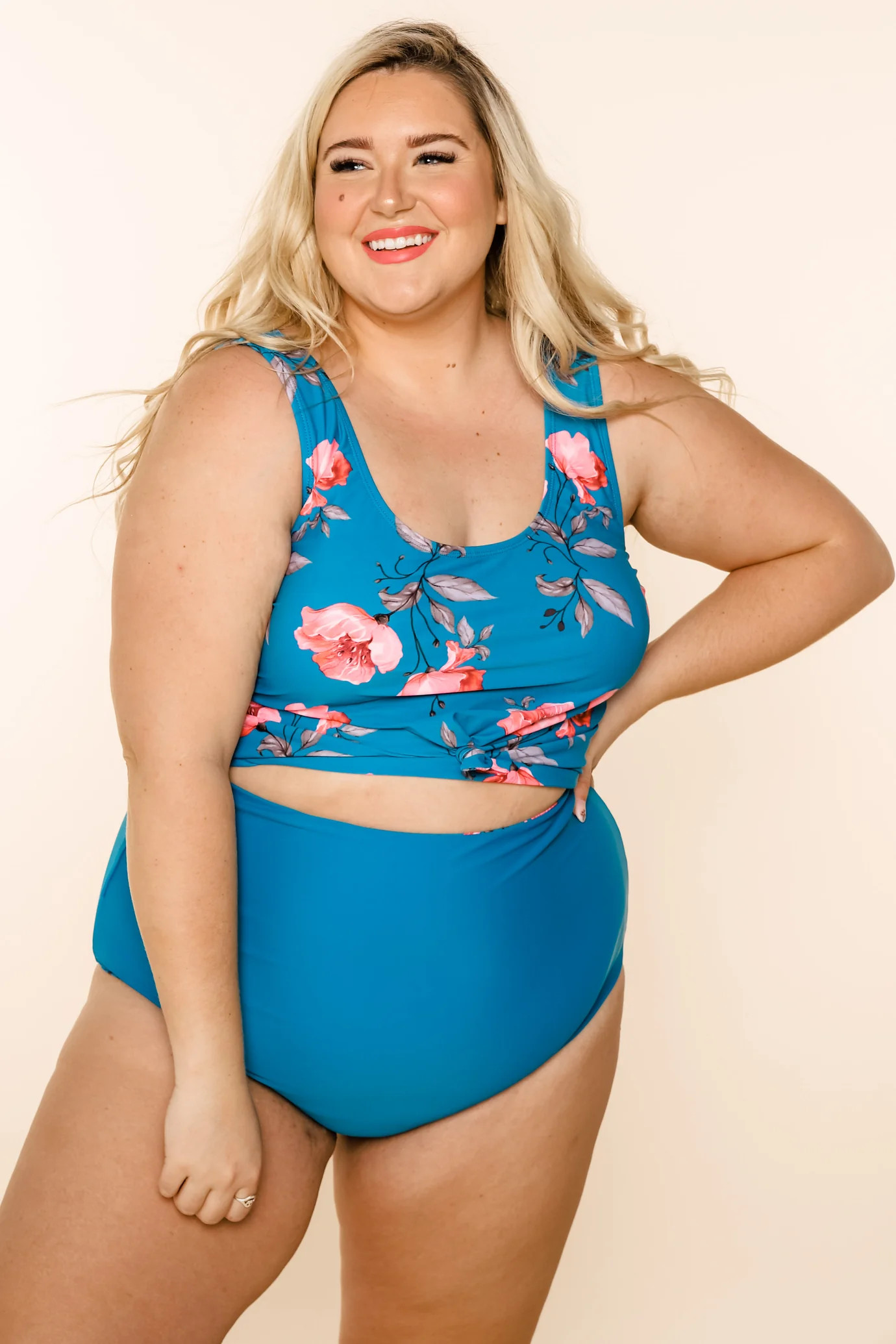 Traveler Top | Blue Floral | Coral Reef Swim