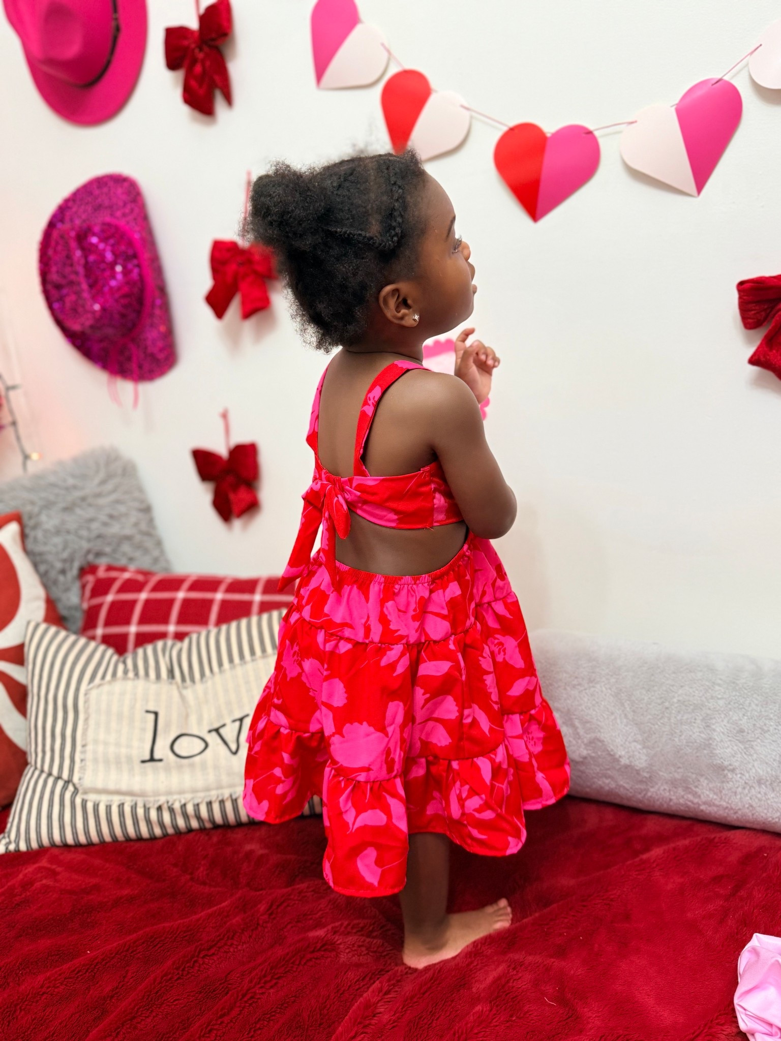 Cute Easter dresses are officially in season 🌸

Pastel colors
Floral prints
Flowy fabrics
Sweet little details

Perfect for Easter brunch, church, family photos, and spring celebrations. I linked the cutest Easter dresses for you to shop.

#EasterDress #EasterStyle #SpringDresses #EasterOutfits #SpringFashion #PrettyInPastels #SpringWardrobe #ShoppingWithPriiincesss #Atlantamom #Atlantabloggers #Atlantablogger #AtlantaCreator #Atlantacontentcreators #Atlantacontentcreator


#LTKSpringSale #LTKTravel #LTKKids