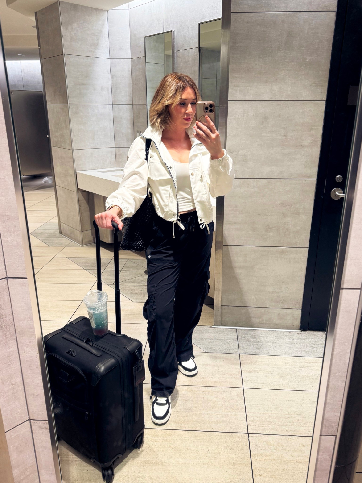 Airport travel look

#LTKStyleTip #LTKTravel