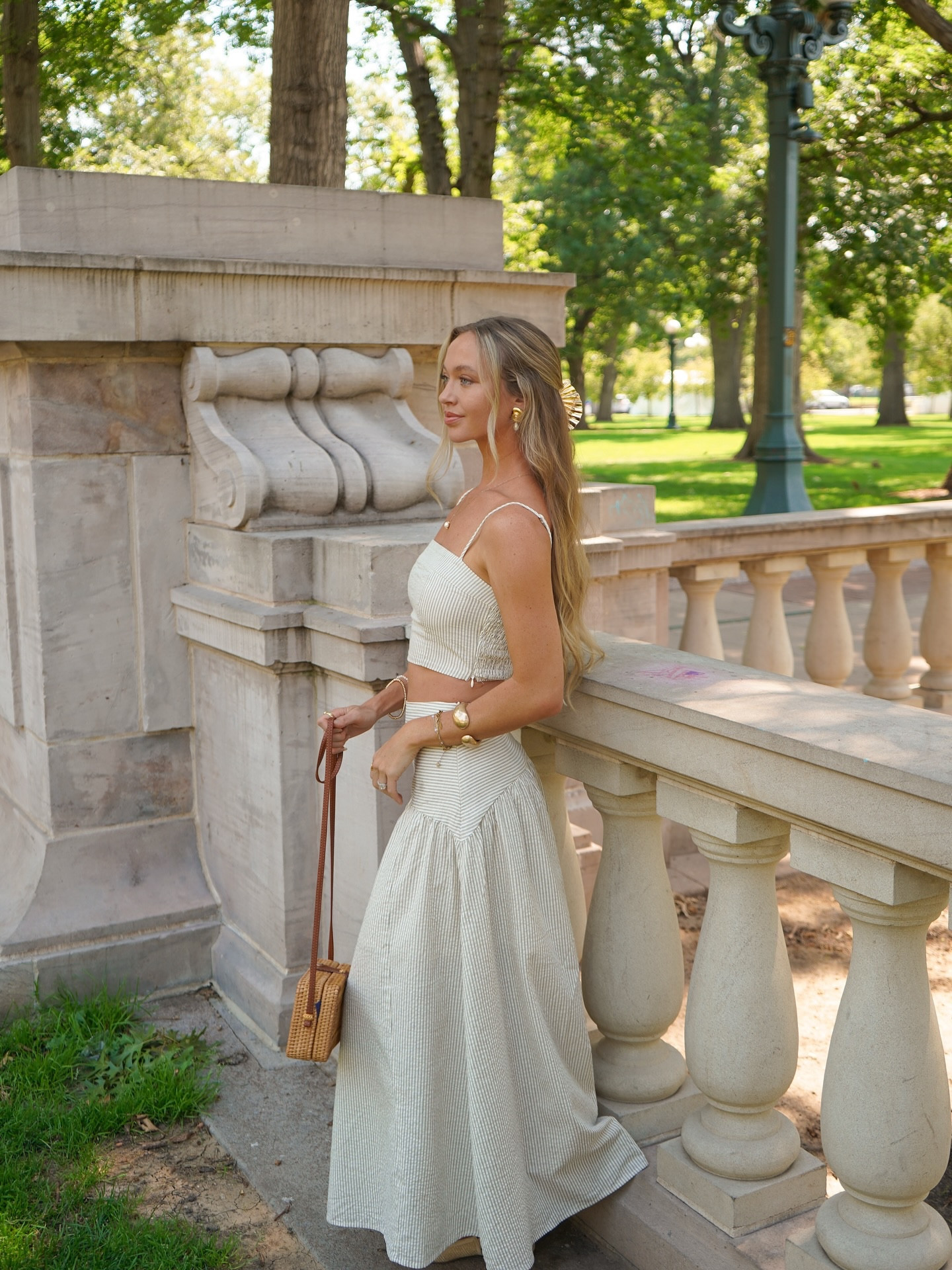 will be wearing this outfit on repeat for the foreseeable future!! @lulus #lovelulus #lulusambassador