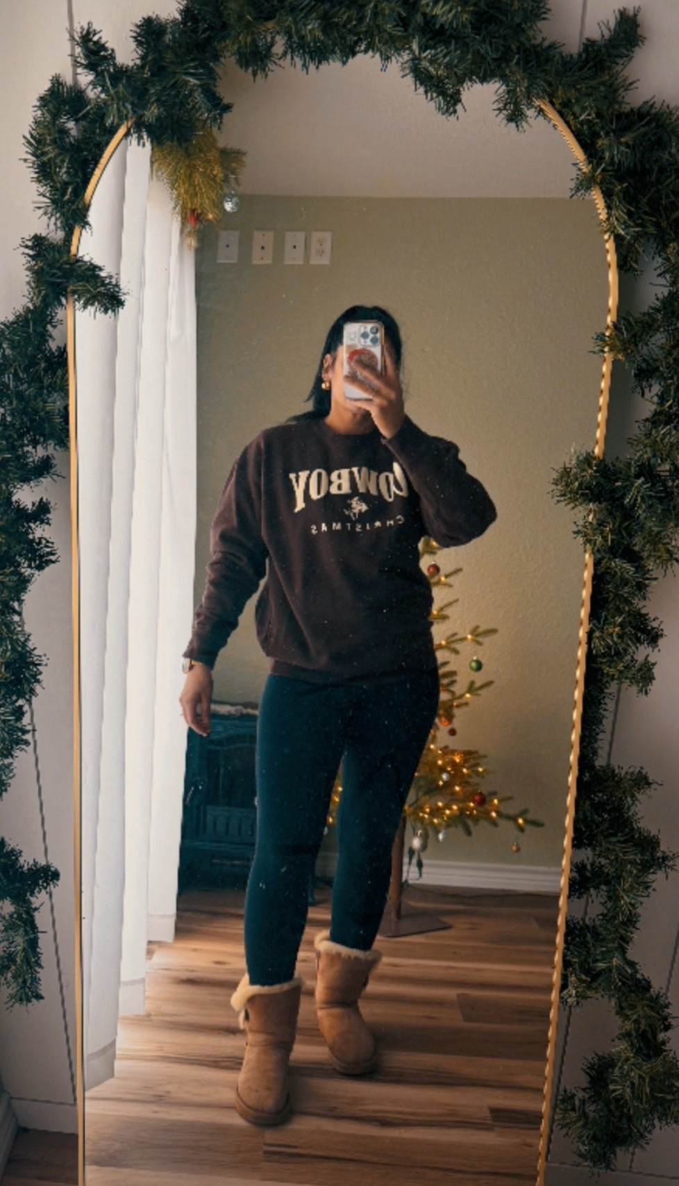 Cozy weekend 🐴 

#LTKHoliday #LTKootd #LTKGiftGuide