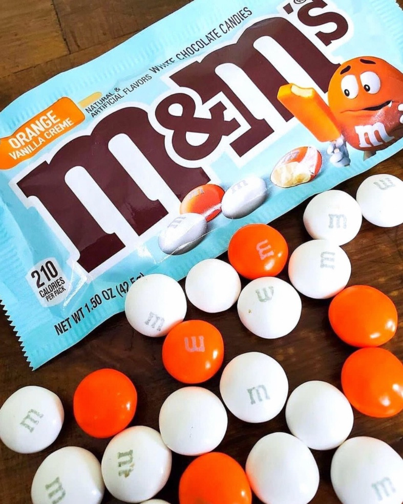 Did y’all know you Can buy orange and white @mmschocolate in bulk from Amazon ??