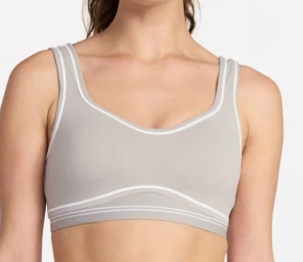 Women’s sports bra, sports bra, Walmart sports bra, Walmart finds, Walmart active wear

#LTKootd #LTKgrwm #LTKActive