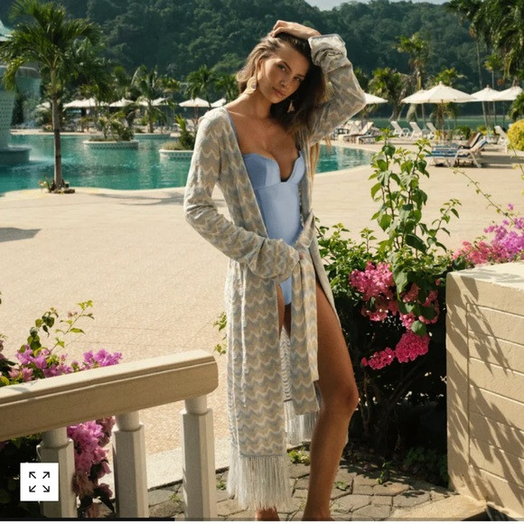 NWT Devon Windsor Lia robe in artic blue | Poshmark