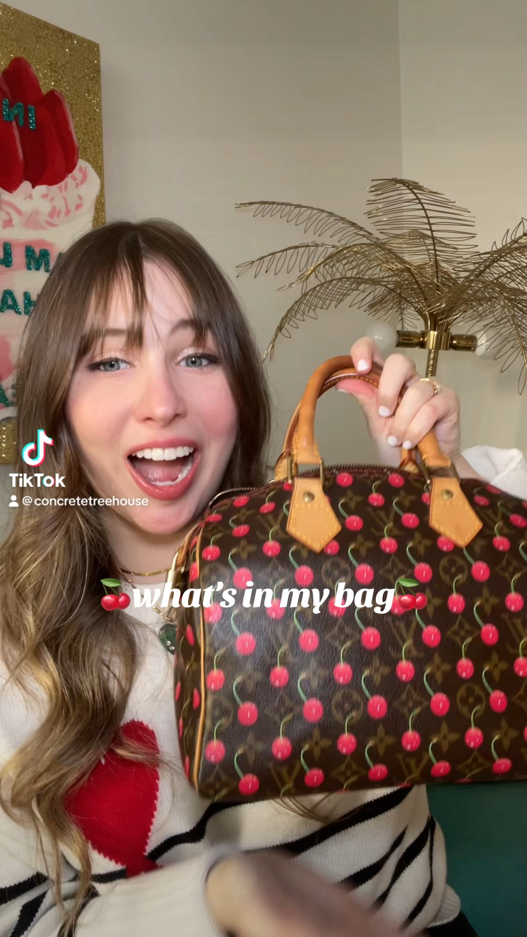 what’s in my bag! 

#LTKitbag #LTKfindsunder100 #LTKstyletip