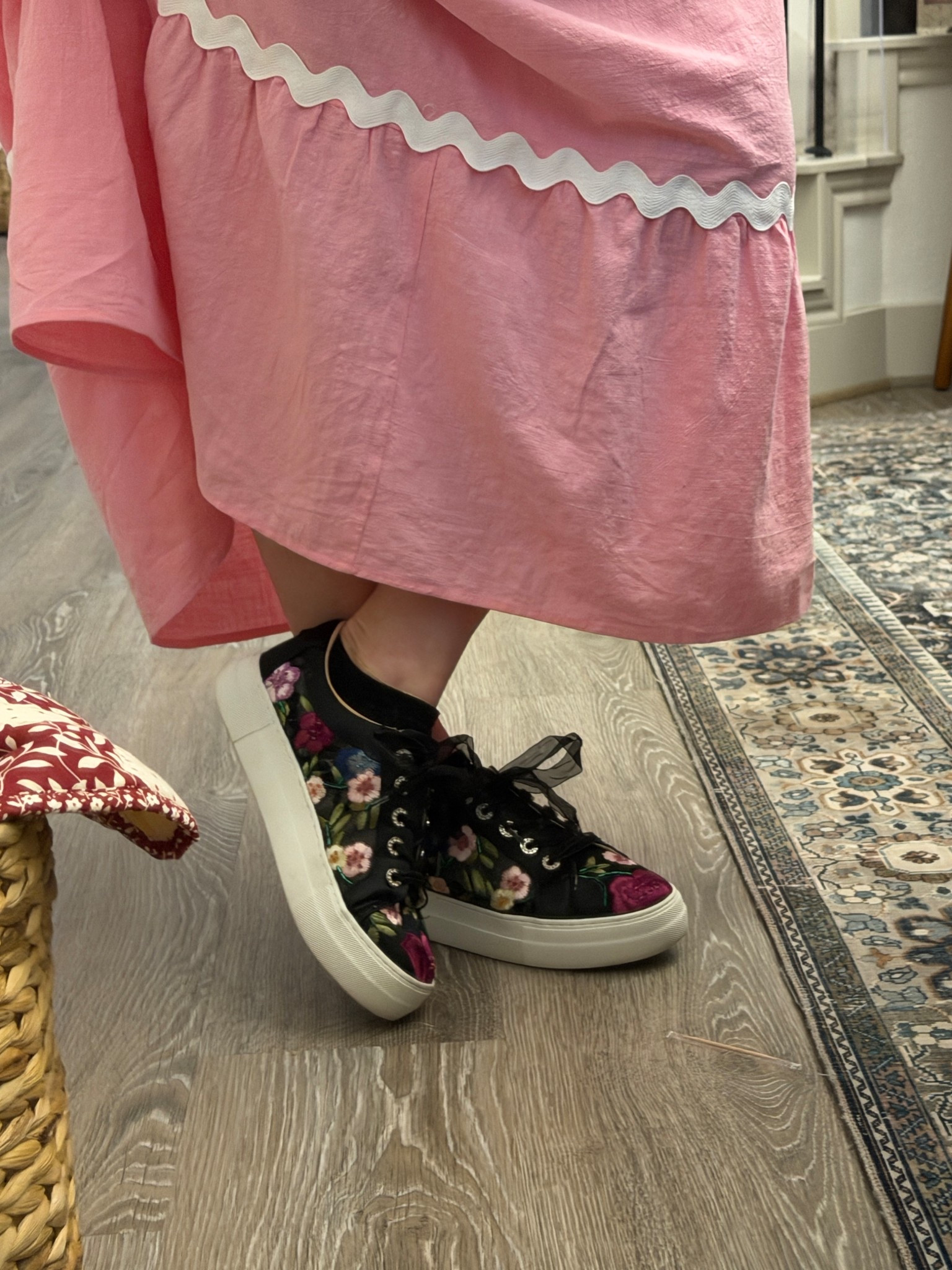 FLORAL SNEAKERS -New obsession