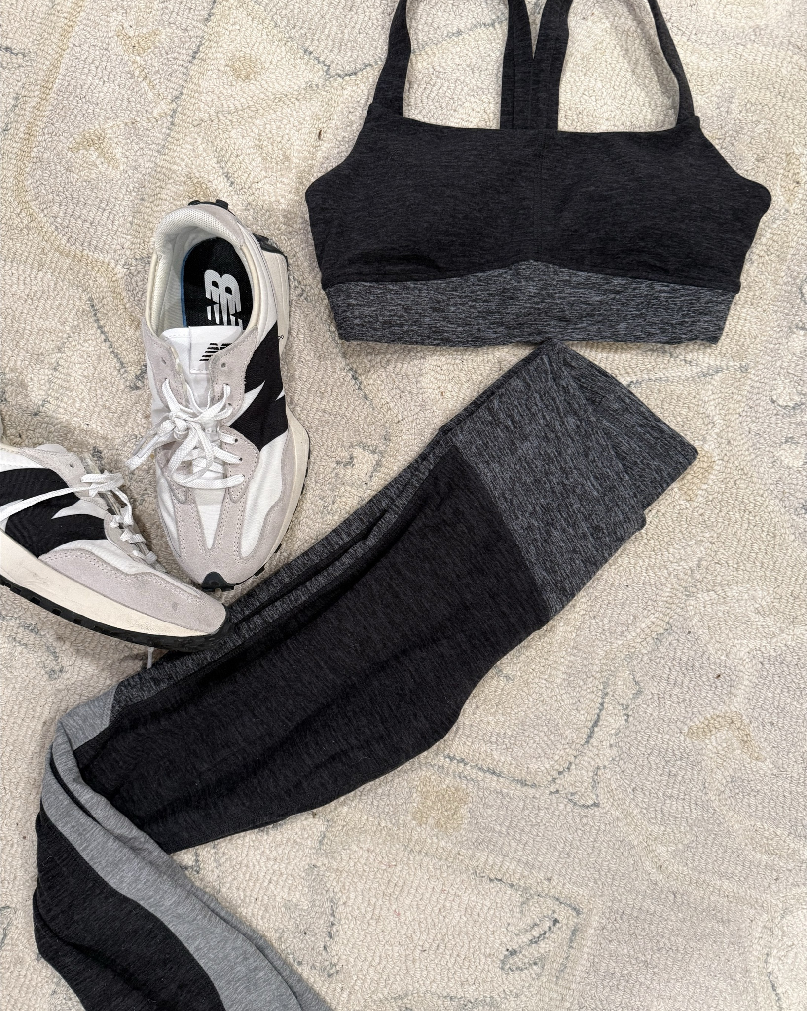 Workout wear, softest leggings,  fitness gear, mom style, easy sportswear, new balance sneakers 

#LTKStyleTip #LTKActive #LTKFindsUnder50