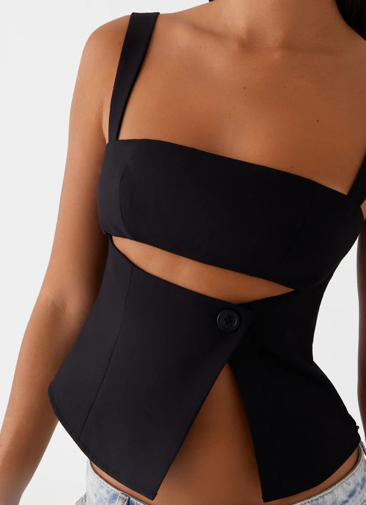 Pia Cut Out Top - Black | Peppermayo (Global)