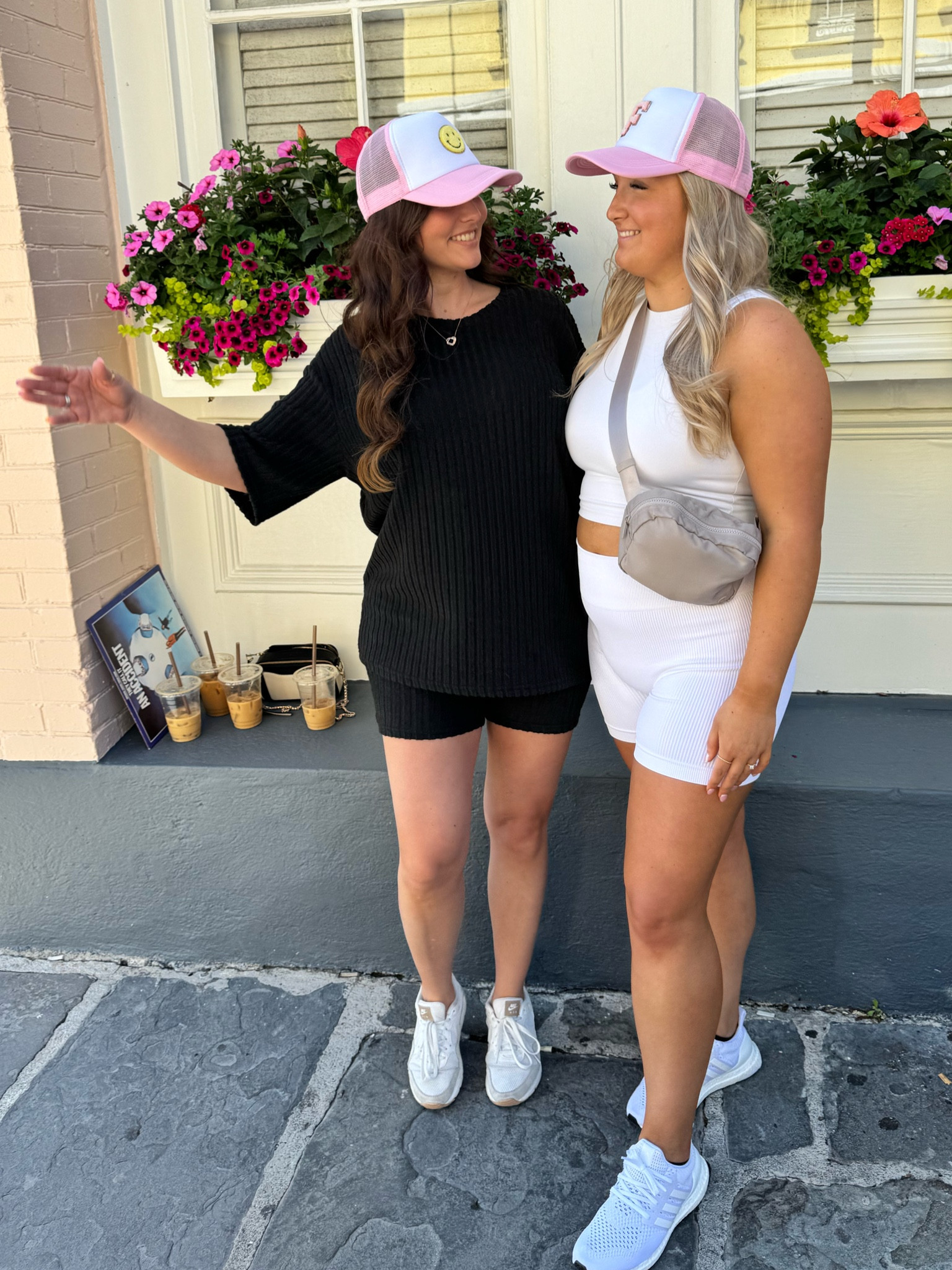 Comfortable, cute, and chic black athleisure set 🖤

#LTKtravel #LTKfindsunder50 #LTKfitness