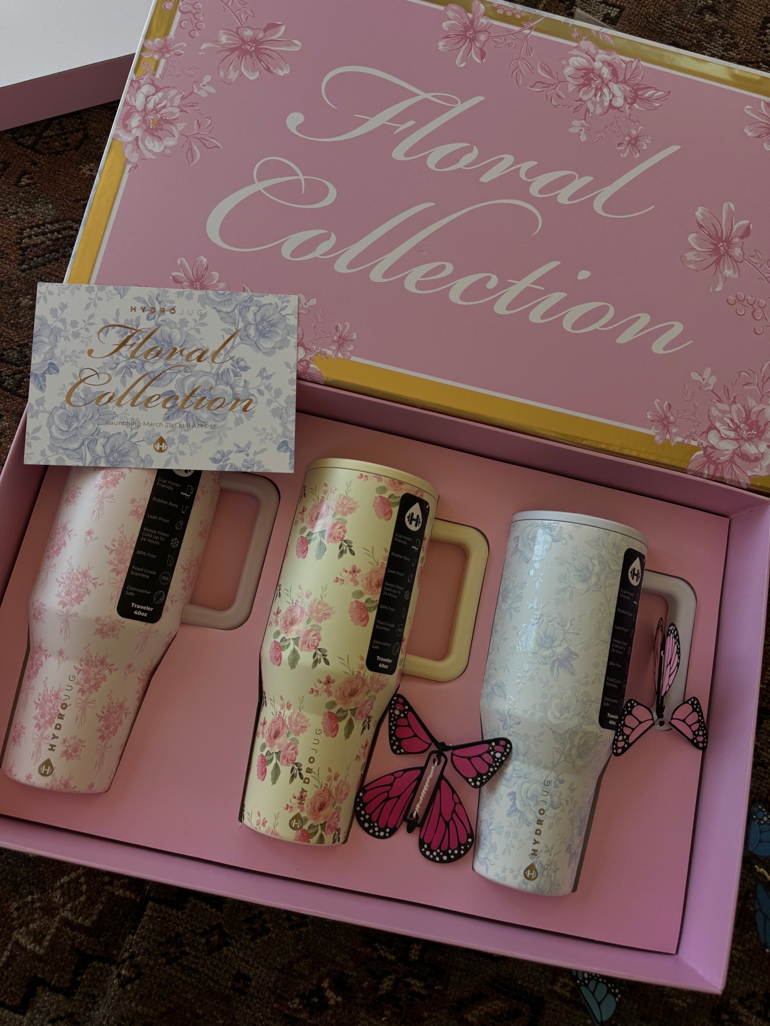 Cutie spring collection by hydrojug🌸👏🏼

Dressupbuttercup.com #dressupbuttercup #dederaad
