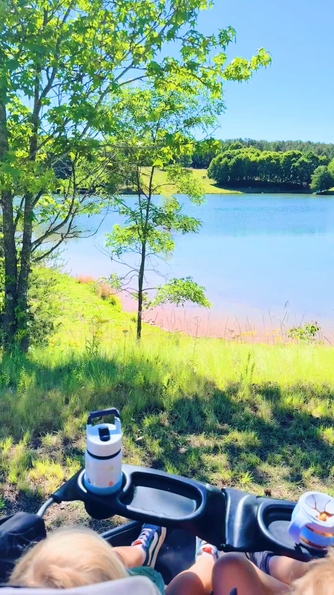 our beautiful morning walks will never ever get old 🌼 - picking wildflowers 🪻, admiring the views 🌳, and seeing new blooms 🌸🧡 back on the farm !! 🫶🏽

#LTKmomlife