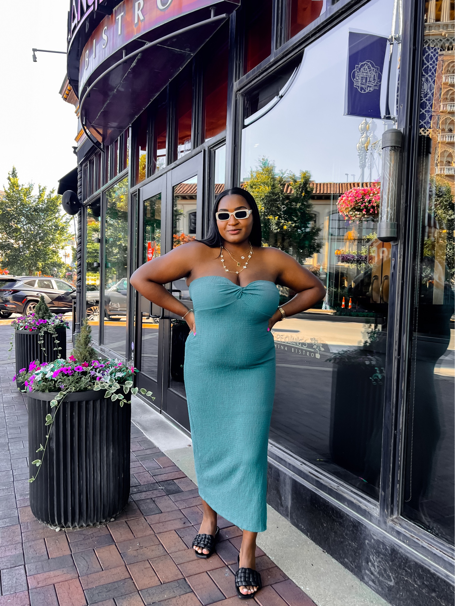 Summer dresses on repeat 

#LTKMidsize #LTKSeasonal #LTKFindsUnder100