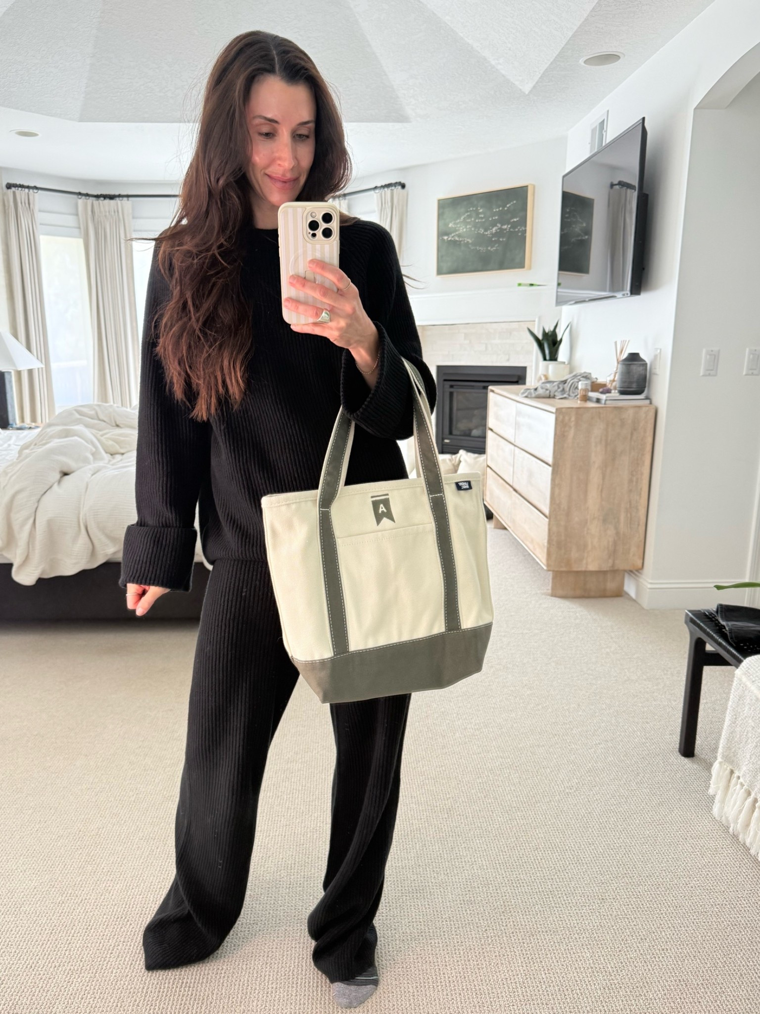 My new custom sports mom bag :) size medium with zipper top!

#LTKMothersDay #LTKootd #LTKmomlife