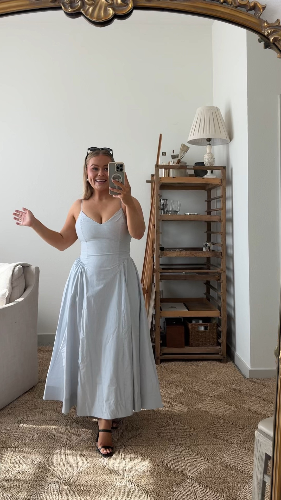 The DREAM DRESS! I’m in size 8. Oh and it has pockets! @Aritzia