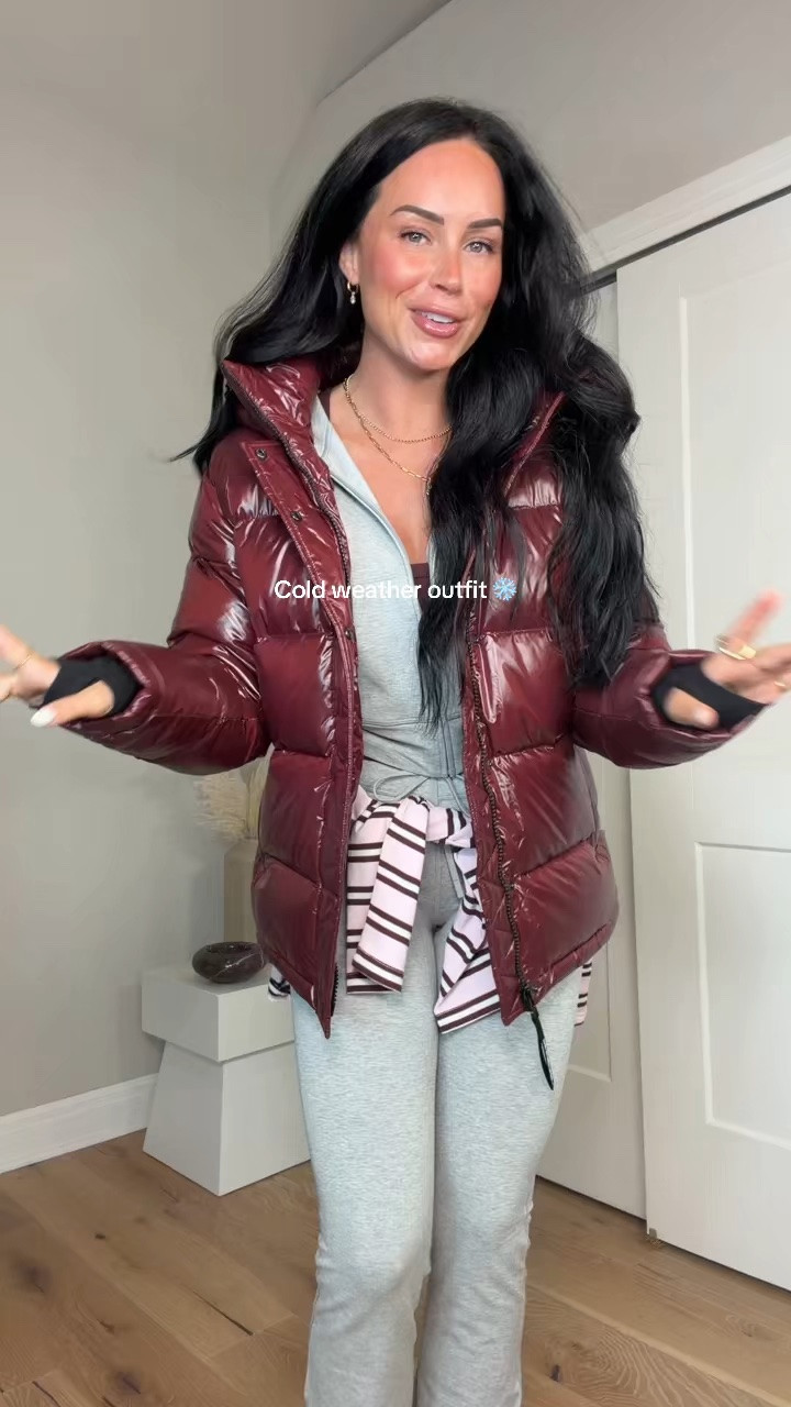 Cold weather is right around the corner ❄️ This will seriously be your favorite winter jacket! I love the Aritzia Super Puff it’s SO warm and cozy. This color goes quick every year so if you’re eyeing it I would snag it early! ♥️

I’ll have all my outfit details linked on my LTK! My sizing: 5’7, 145lbs, 32DD I’m wearing a size small tank, size medium zip-up, size 6 pants & size small Super Puff.





#aritzia #aritziasuperpuff #winteroutfit #winterfashion #aritziaoutfit aritzia super puff, aritzia super puff jacket, aritzia winter jacket, aritzia winter outfit, aritzia fall outfit, aritzia outfit inspo, super puff jacket, super puff outfit, warm winter jacket, women’s winter jacket, cozy winter jacket, puffer jacket for women, winter puffer jacket, winter coat for women, warm puffer coat, cold weather outfit, cozy winter outfit, casual winter outfit, winter outfit inspo, winter fashion 2026, fall to winter outfit, aritzia outfit ideas, aritzia new arrivals, aritzia basics, aritzia pants, aritzia zip up, neutral winter outfit, everyday winter outfit, cute winter outfit, cozy cold weather outfit @Aritzia