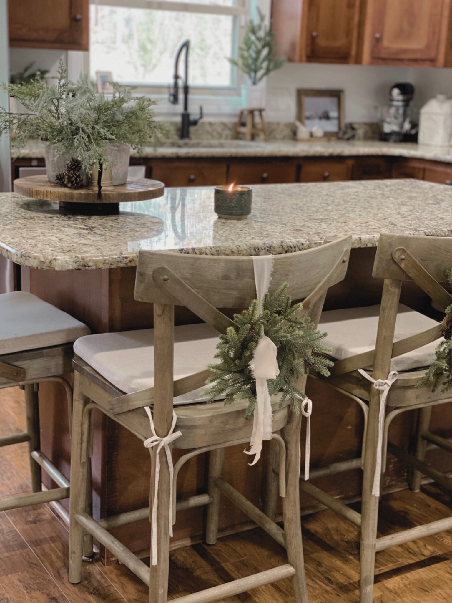 Christmas Kitchen 🎄

#LTKSeasonal #LTKHoliday #LTKhome