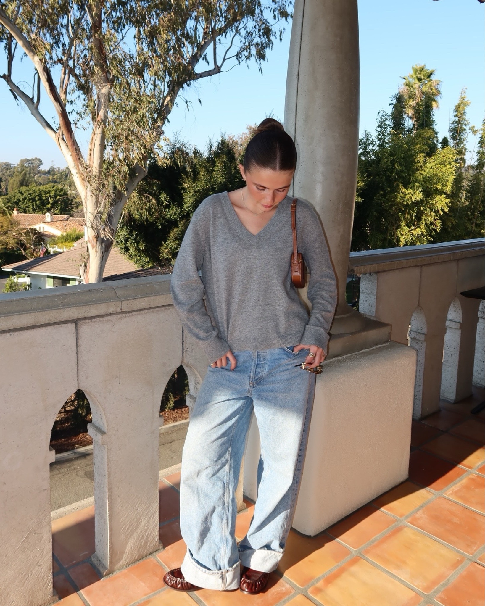 slow saturday outfit

#jennikayne #celine #ysl #agolde #investmentpieces #slickback #casual #sweater #loafers #baggyjeans

#LTKStyleTip #LTKU