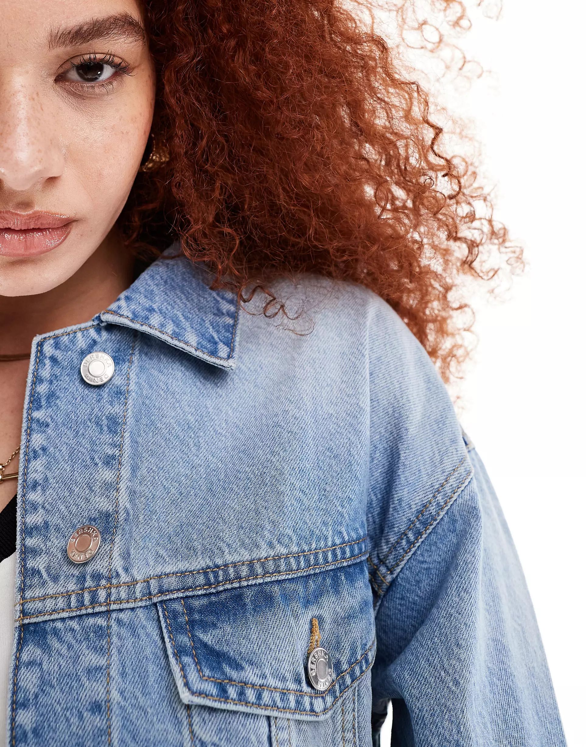 Bershka cropped denim jacket in mid blue | ASOS (Global)