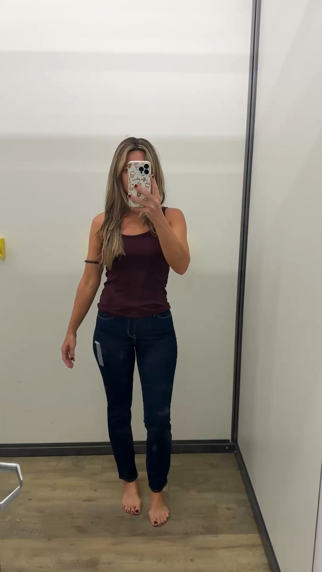 OLD NAVY JEANS TRY ON HAUL
straight jeans
Size 2

#LTKSeasonal #LTKSaleAlert