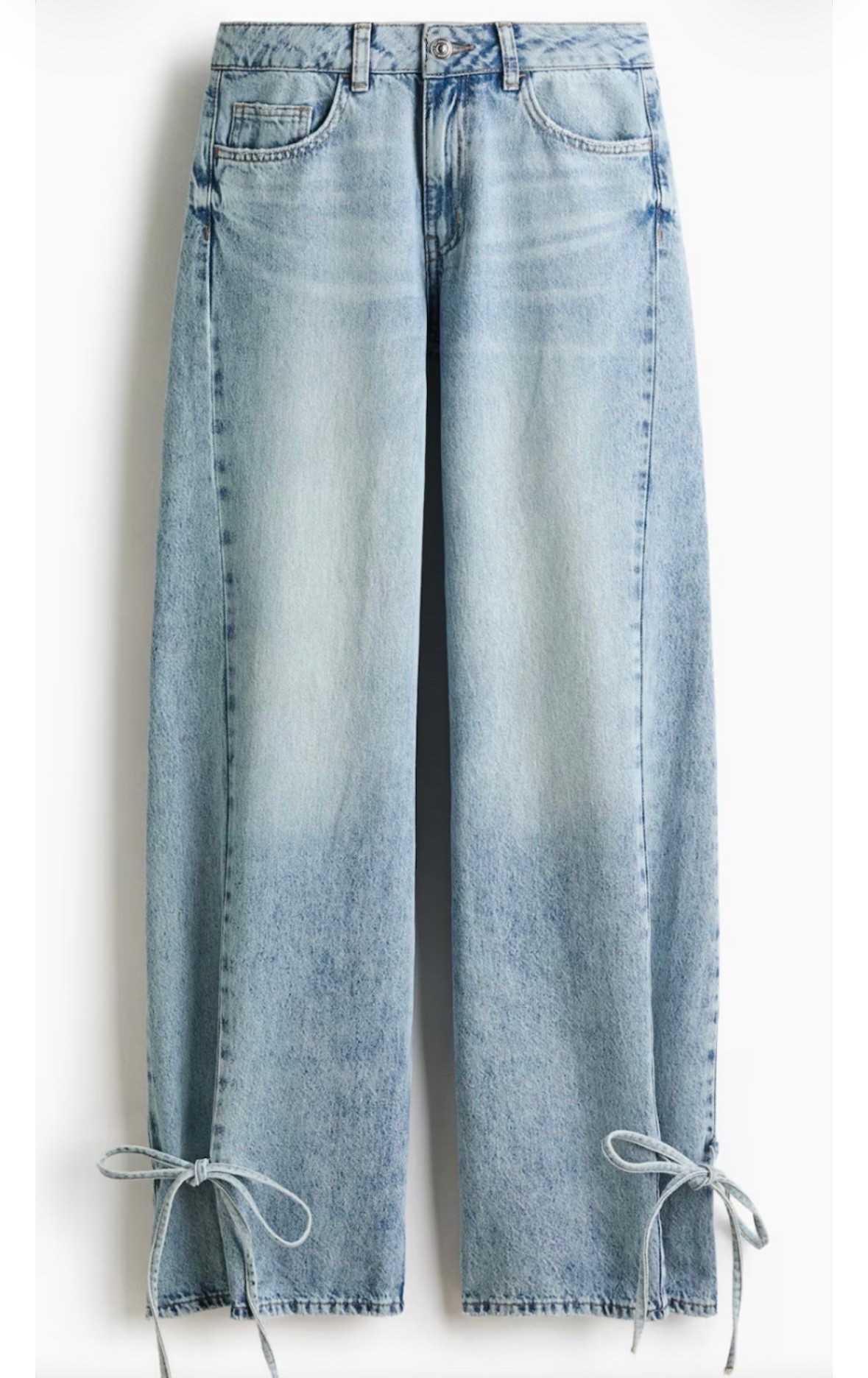 I just ordered these bow jeans in a size 6 
If your size restocks, get them ASAP because I waited two weeks for mine to come back in stock. I was stalking the site every day like a crazy person haha. Don’t hesitate like I did 😂 

Winter jeans 
Spring outfits 
Date night outfits 

#LTKgrwm #LTKmomlife #LTKootd