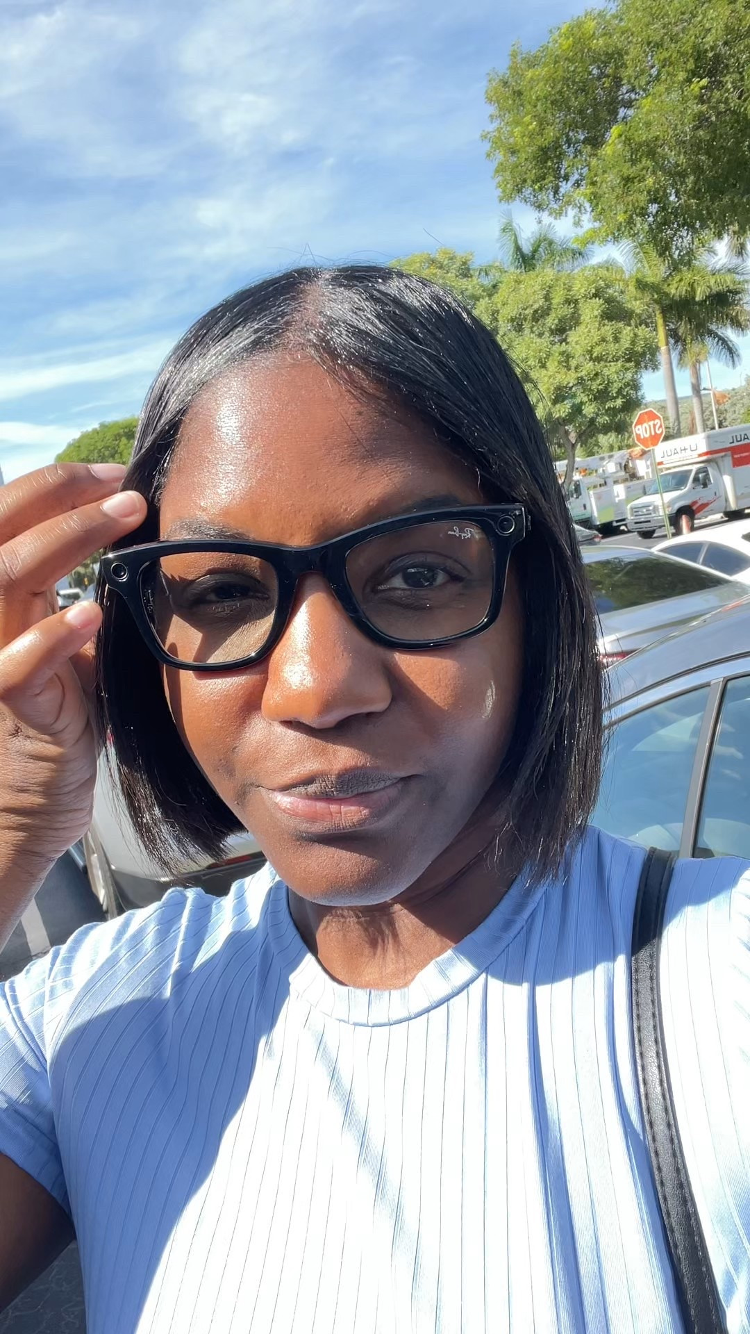 Love how these Meta Ray-bans fit my face. I love using these to do some content creating while I shop and it's handfree. 

#ai #smartglasses #raybans 

 #LTKStyleTip #LTKTravel