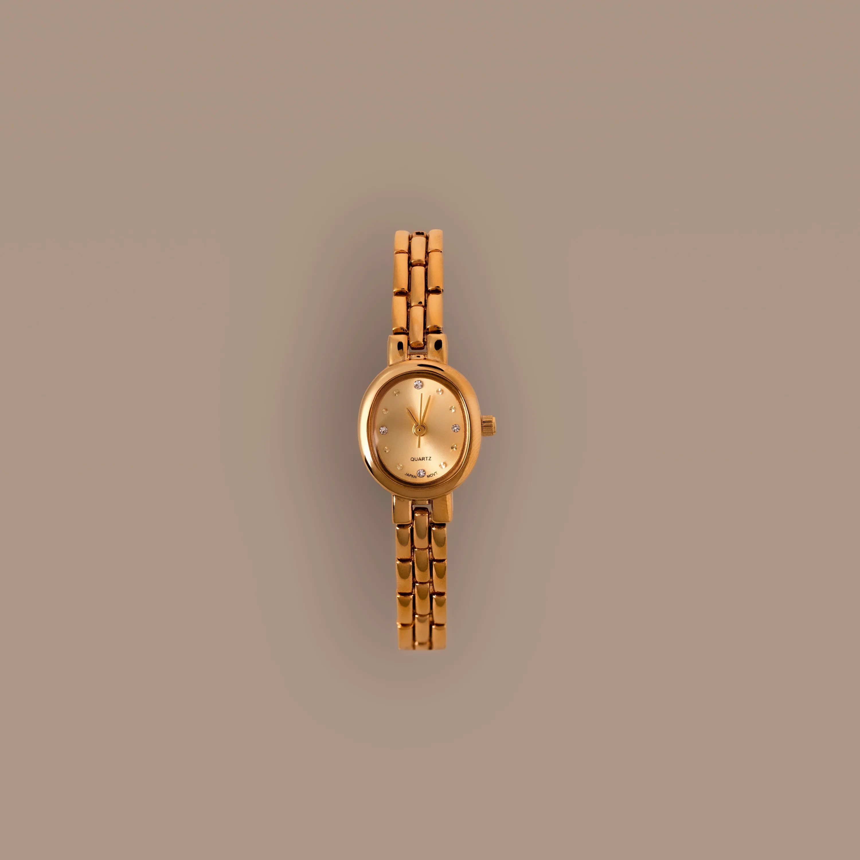 Cobblestone Link Oval Gold Watch Timepiece | Caitlyn Minimalist | Caitlyn Minimalist