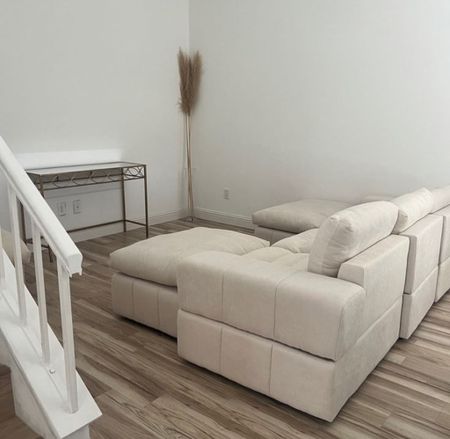 Neutral Minimalist ✨ #neutrallivingroom #boholivingroom #minimallivingroom #beigeaesthetic #livingroom #neutralhome
