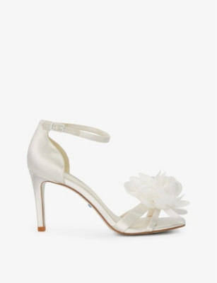 Adoring bridal floral-lace court shoes | Selfridges