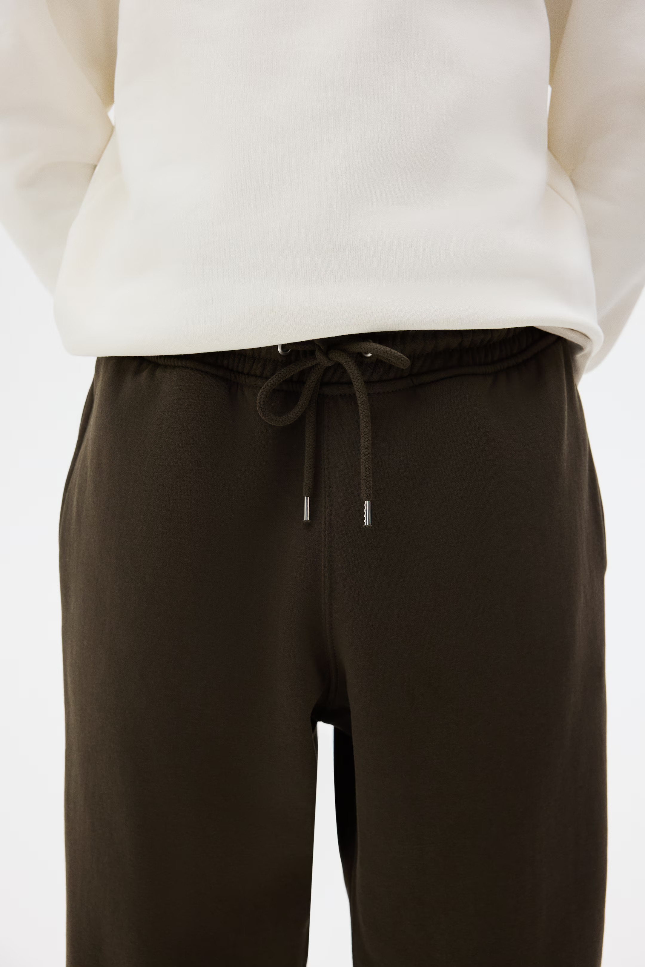 Relaxed Fit Sweatpants | H&M (US + CA)