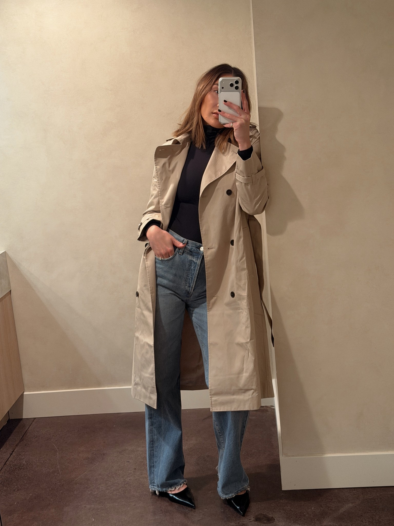 Monday outfit in salon

#LTKdayinmylife #LTKSeasonal #LTKHoliday