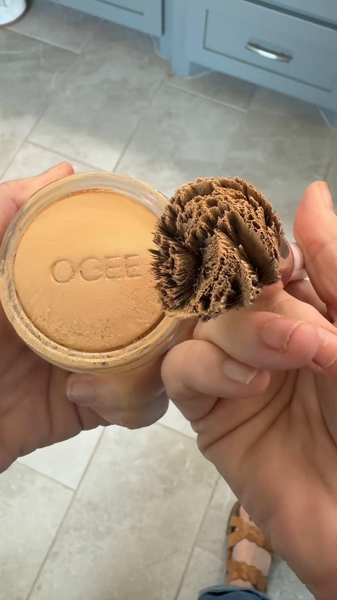 ✨ Keep your makeup brushes spotless without the hassle! ✨ The Ogee Brush Cleaner is a must-have tool that deep cleans, removes buildup, and extends the life of your favorite brushes. Say goodbye to stubborn makeup residue and hello to a flawless application every time 💄🧼
⭐ A beauty lover’s essential that saves time, money, and your skin from hidden bacteria!
#OgeeBrushCleaner #MakeupBrushCare #CleanBeautyTools #LTKMakeup #BeautyMustHaves 

#LTKBeauty #LTKItBag #LTKSaleAlert