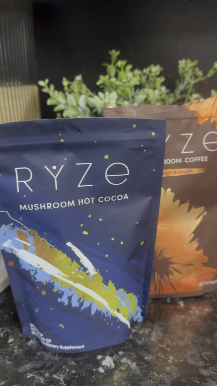RYZE COFFEE IS OFFICIALLY PART OF MY ROUTINE! ☕️🤎✨

BABY, I’M NOT EVEN GOING TO LIE, I’ve been LOVING my little RYZE coffee moment! 😍 It’s become one of those simple routines I actually look forward to, especially when I want a cozy start to my day.

☕️ I LINKED MY RYZE FAVORITES ON MY LTK! GO SHOP MY PICKS!

#RYZE #CoffeeRoutine #MorningRoutine #LTKFinds