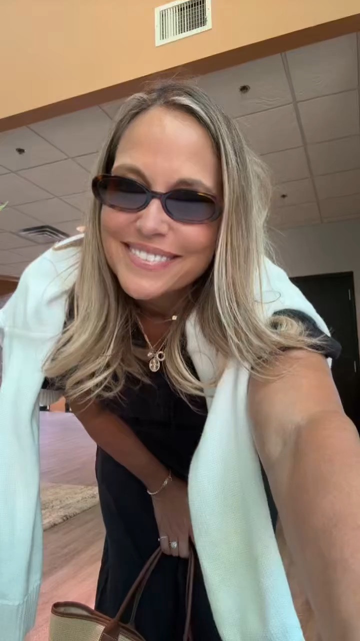 OOTD! My heart is so full! s

#LTKdayinmylife #LTKOver40 #LTKMidsize