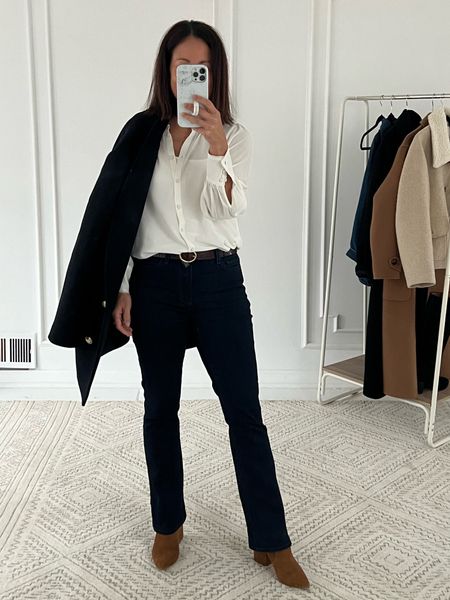 Today’s Outfit
Sèzane Top- 6
Sèzane James Coat- size up
Paige Denim- TTS
Loeffler Randall Boots- go up half size
Sèzane Bag 

#LTKSeasonal #LTKstyletip