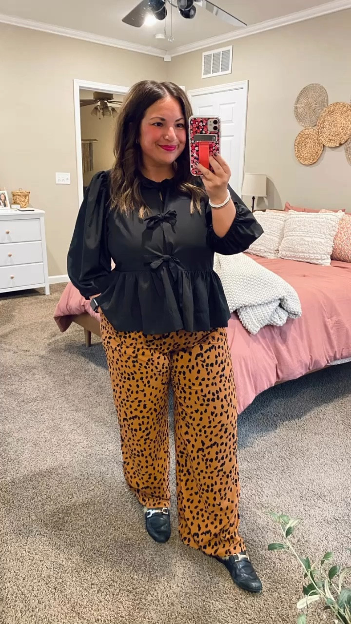 Head to toe amazon!

mules: fit true to size // wearing a 5
pants: fit small // wearing a large
blouse: fits true to size // wearing a large 

 #LTKSaleAlert #LTKFindsUnder50 #LTKStyleTip