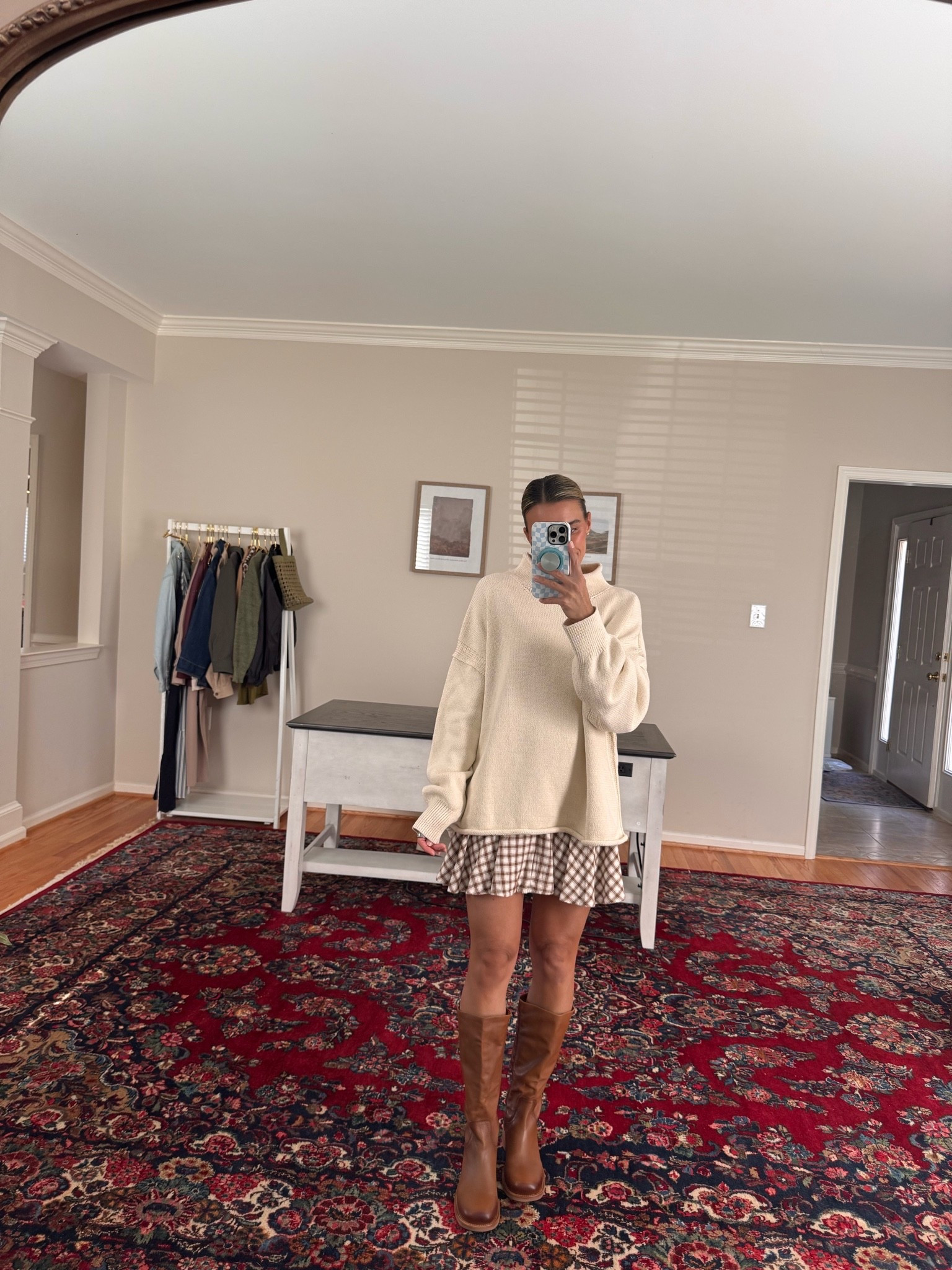 Medium sweater 
XS skirt (target)

Fall outfits

#LTKootd