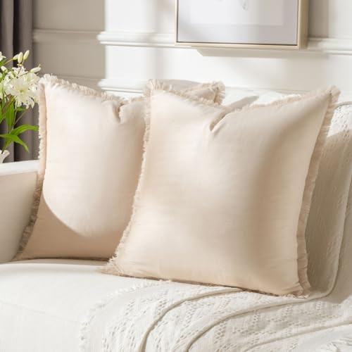 FUTEI Beige Boho Throw Pillow Covers with Tassels 18x18 Inch Set of 2,Soft Velvet Decorative Cush... | Amazon (US)