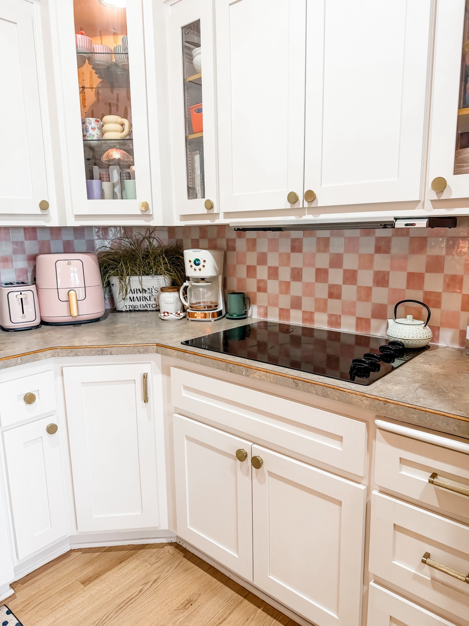 Peel & Stick Smart Tiles Backsplash 

Code “homewithember” gets you 15% off tiles 

#LTKHome
