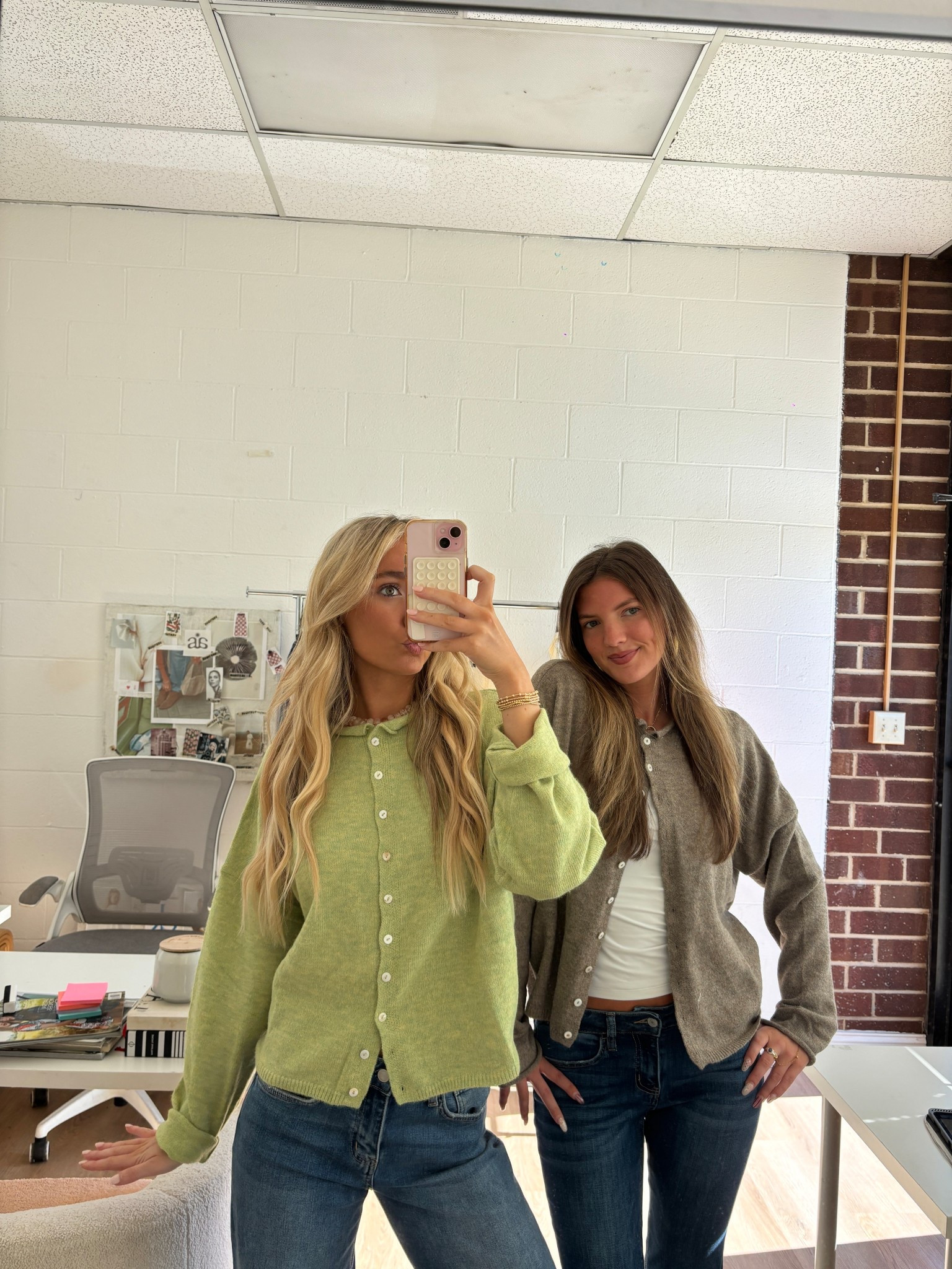 Fav cardigan on sale!!

#LTKSeasonal #LTKFindsUnder50 #LTKStyleTip