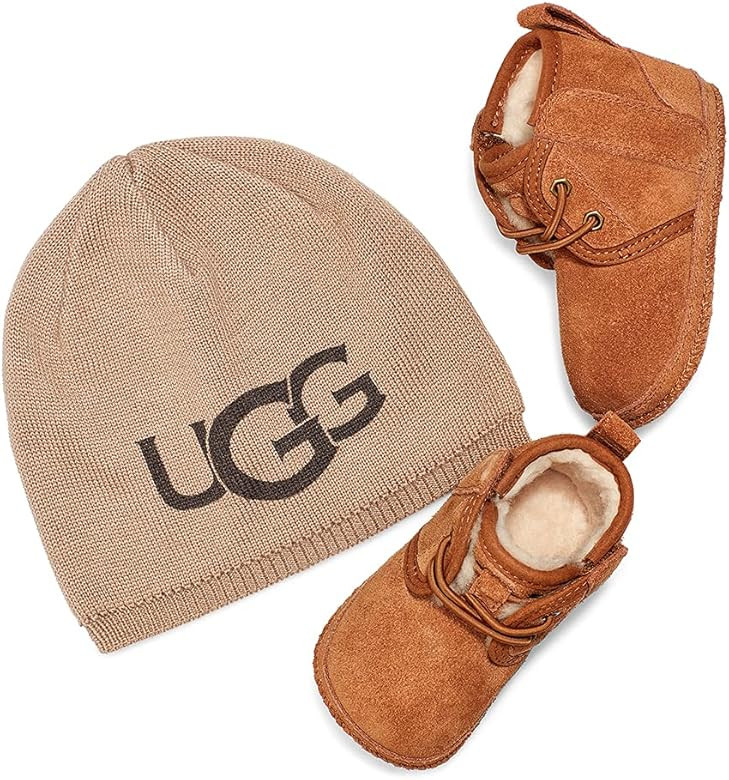 UGG Unisex-Baby Neumel Beanie Boot | Amazon (US)