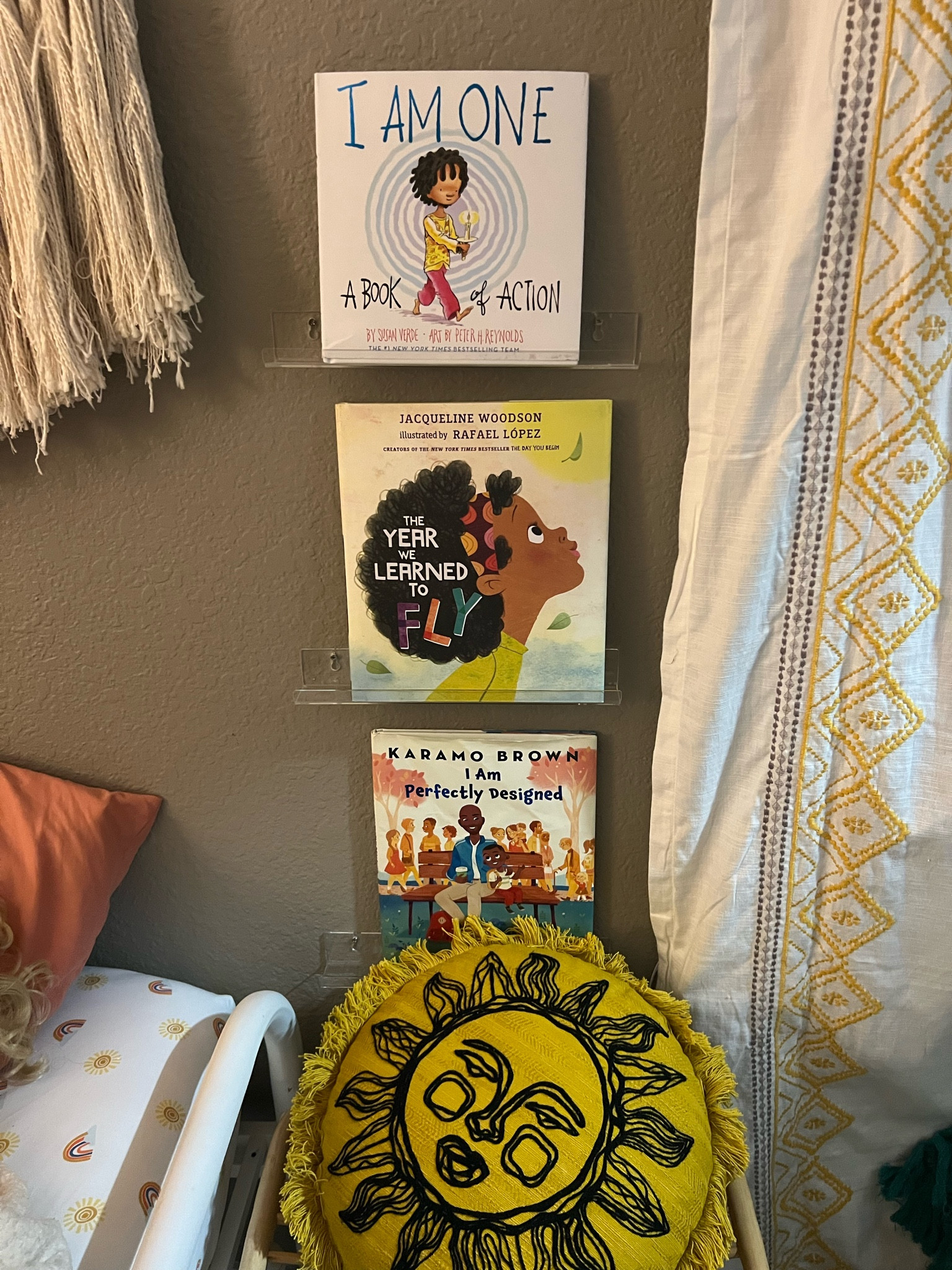 Children’s Book Display for black history month.

Black history month, kids books, book lovers , reading, target, Amazon 

#LTKfindsunder50 #LTKkids #LTKfamily