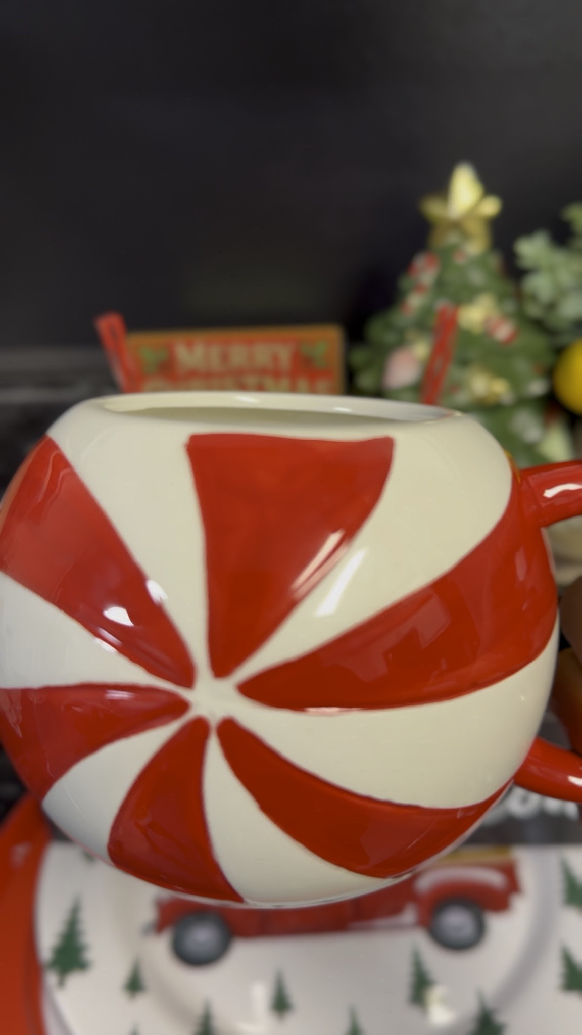 THE CUTEST CHRISTMAS MUGS! 🎄☕️❤️😍

OKAYYY, WHY ARE CHRISTMAS MUGS ALWAYS SO CUTE?! 😂🎅🏽 From adorable holiday designs to the cutest mugs for coffee, hot cocoa and cozy Christmas mornings, I WANT THEM ALL!

🛍️ I LINKED ALL MY FAVORITE CHRISTMAS MUGS ON MY LTK! GO SHOP MY PICKS!

#ChristmasMugs #ChristmasFinds #HolidayDecor #LTKFinds