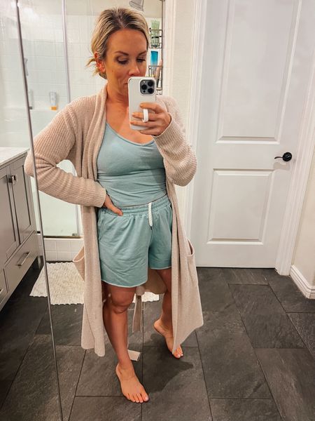 What I’m wearing at least 80% of the time - cozy vuori boyfriend sets and my lightweight barefoot dreams robe 

#LTKfindsunder50 #LTKfindsunder100