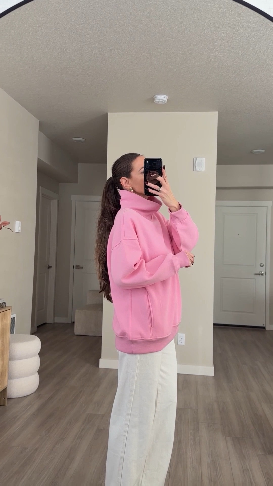 funnel neck sweater.  i'm 5'7 and wearing medium 

got it in four colors to try on .  many more colors available #funnelnecksweater #mocksweater #oversizedsweater